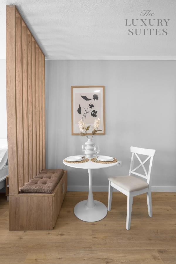 Nephele, The Luxury Suites เทสซาโลนิกิ ภายนอก รูปภาพ
