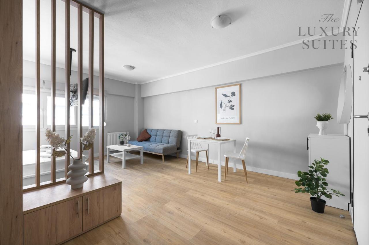 Nephele, The Luxury Suites เทสซาโลนิกิ ภายนอก รูปภาพ